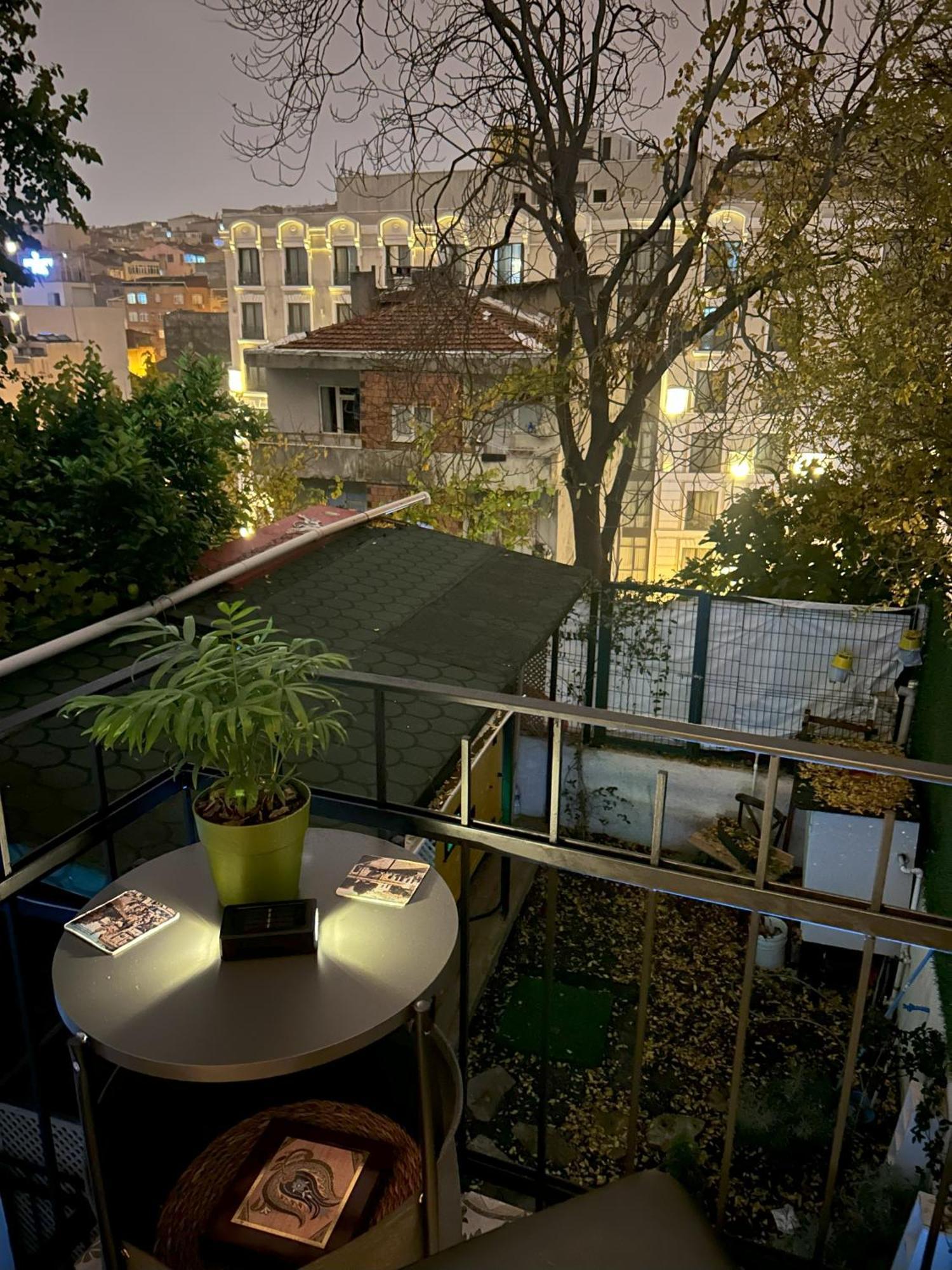 Narpera Taksim Boutique Hotel Истанбул Екстериор снимка