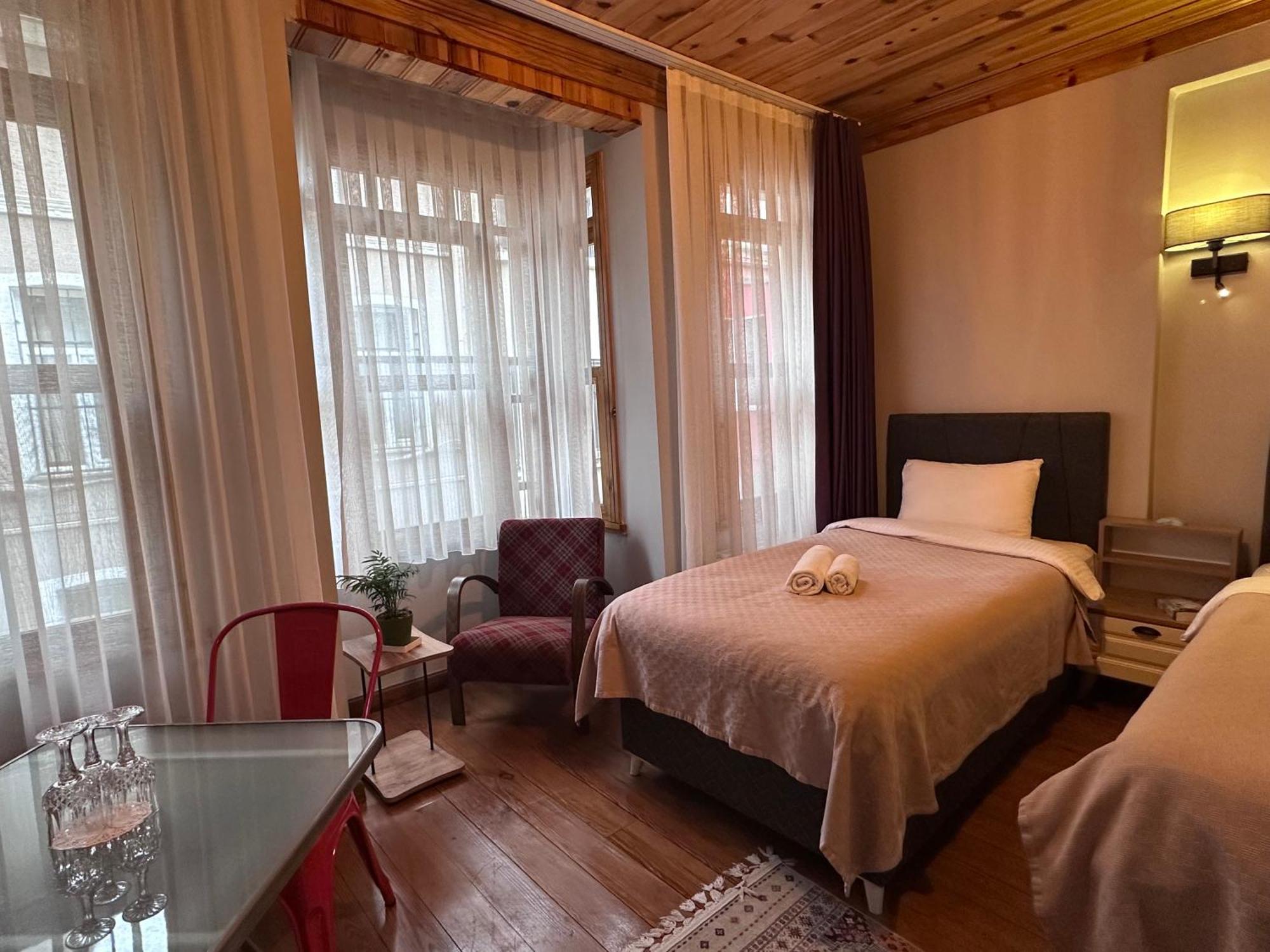 Narpera Taksim Boutique Hotel Истанбул Екстериор снимка